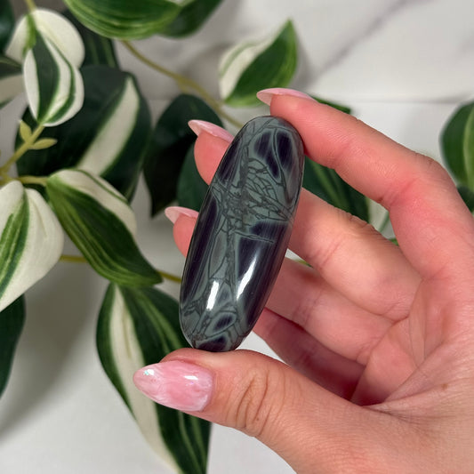 Spiderweb obsidian shiva