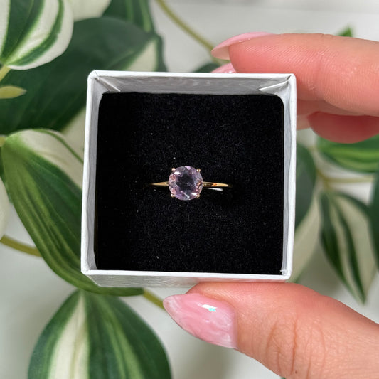 Size 6 gold plated rainbow fluorite ring (pick shape)
