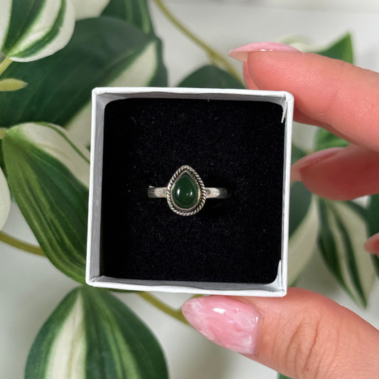 Size 6 chrome chalcedony ring