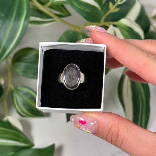 Size 5.5 purple labradorite ring
