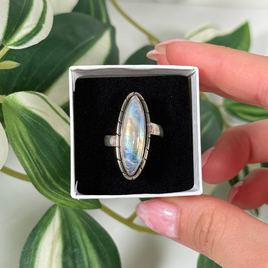 Adjustable rainbow moonstone ring
