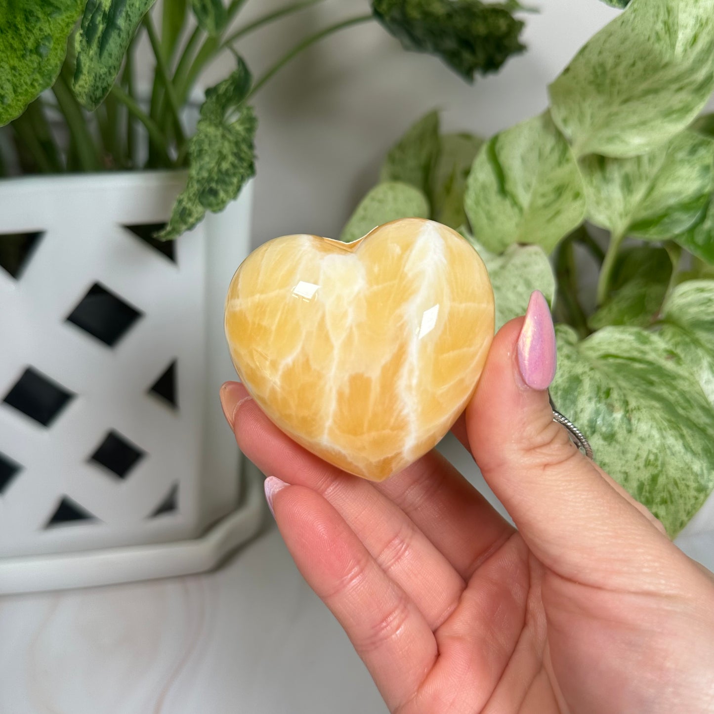 Honeycomb calcite heart