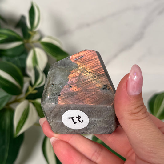 Labradorite freeform 21