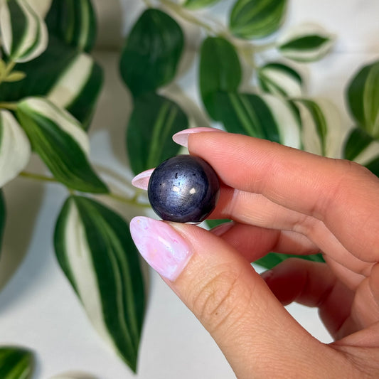 Mini star sapphire sphere 46