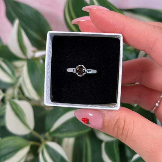 Smoky quartz ring (sizes 6, 8)