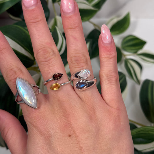 Citrine/smokey quartz ring (size 6, 7)