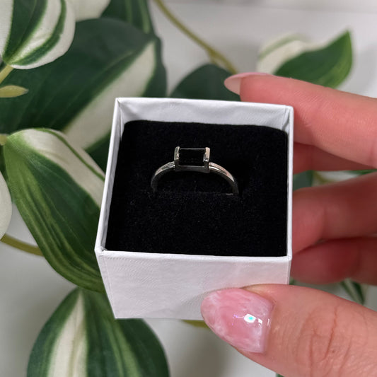 Black tourmaline ring (Sizes 5, 6, 8)