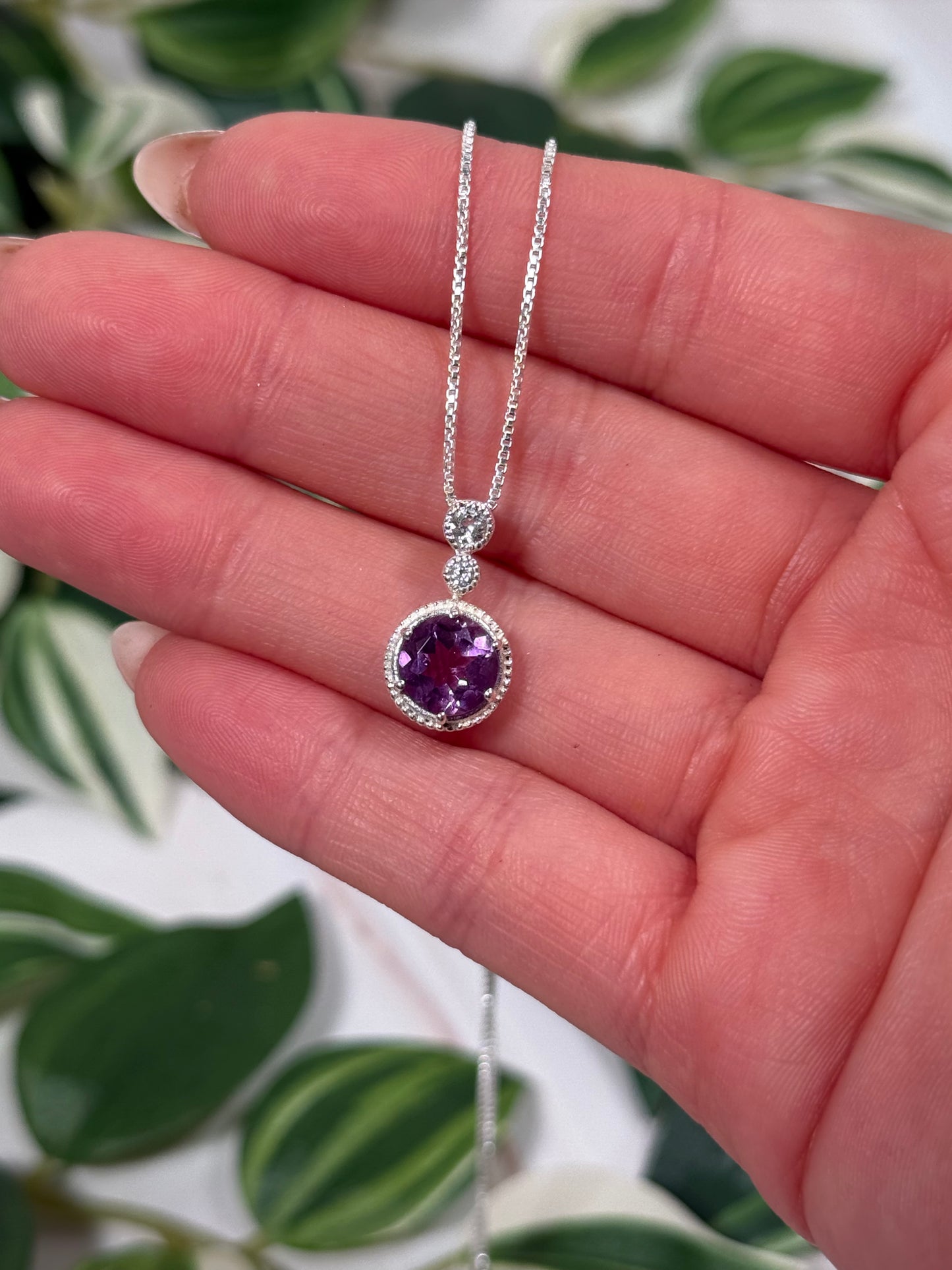 Amethyst/white topaz pendant