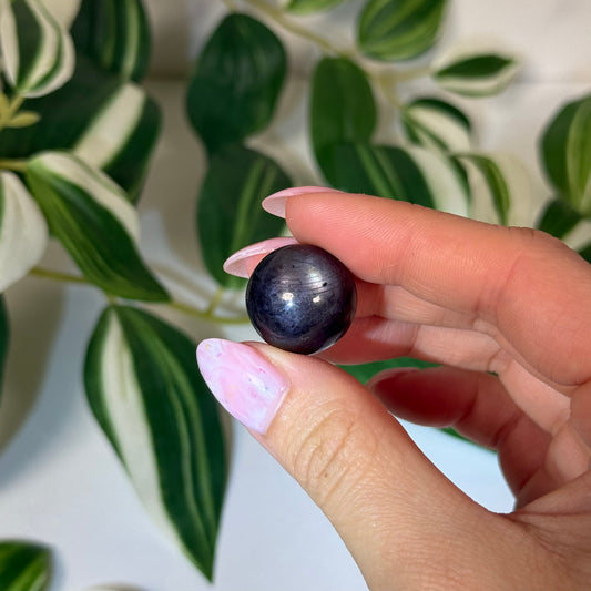 Mini star sapphire sphere 46