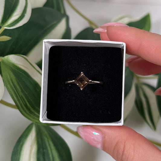 Smoky quartz ring (Sizes 5, 8)