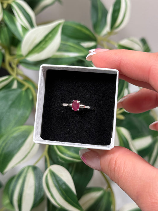 Size 9 ruby ring