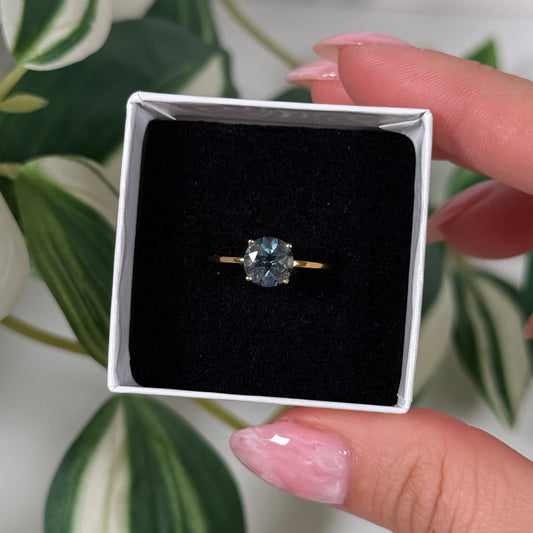 Size 7 gold plated blue fluorite ring