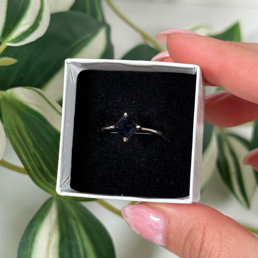 Iolite ring (Sizes 6, 7, 8)