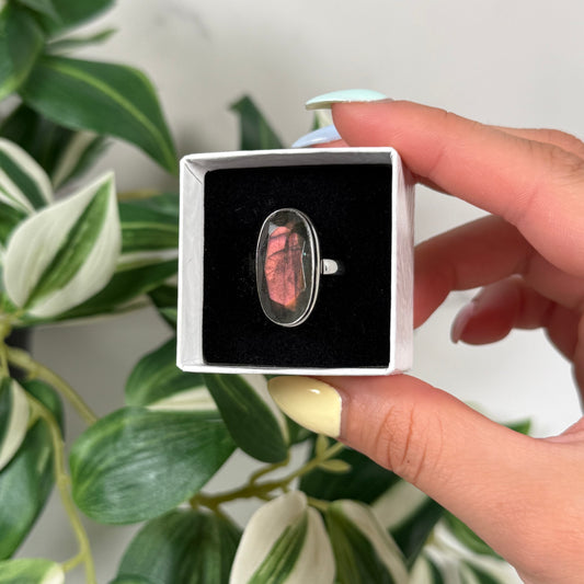 Size 9 pink/purple labradorite ring