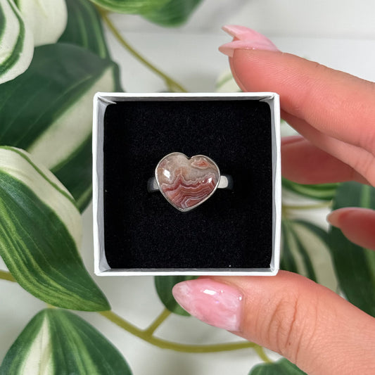 Size 8.5 Laguna lace agate heart ring