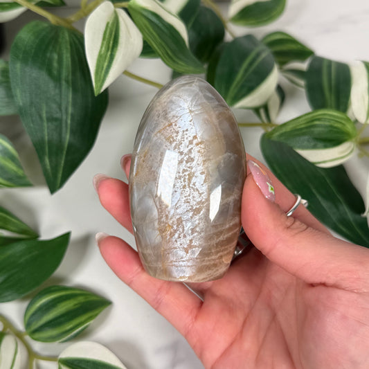 Peach moonstone freeform 20