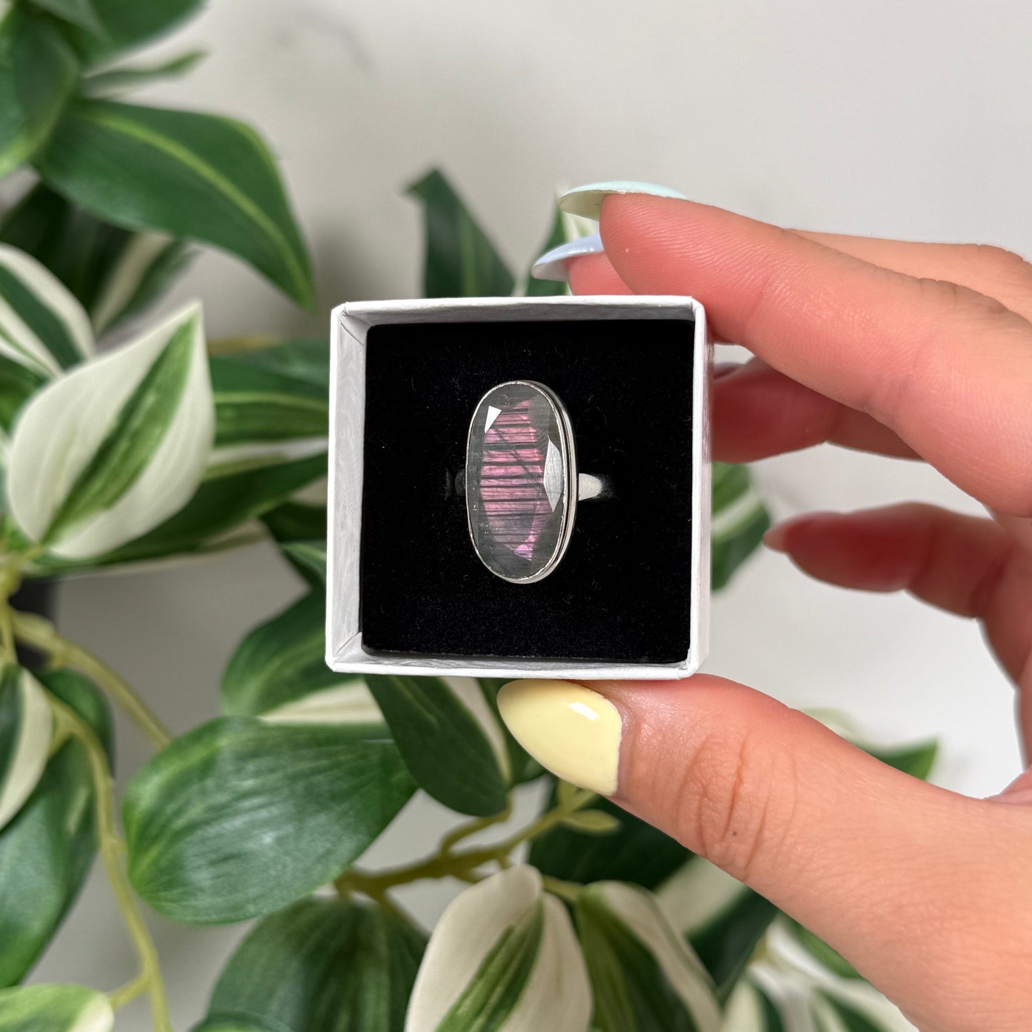 Size 8 striped pink/purple labradorite ring