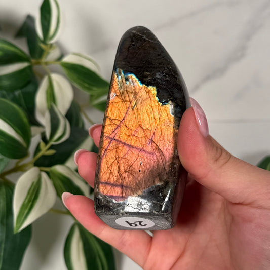 Labradorite freeform 29