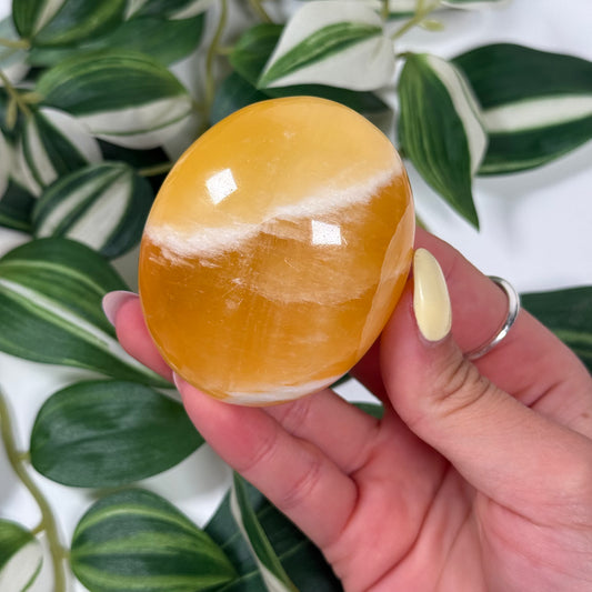 Honeycomb calcite palmstone