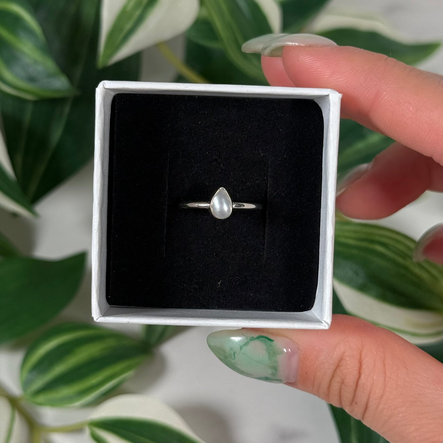 Size 5 teardrop pearl ring