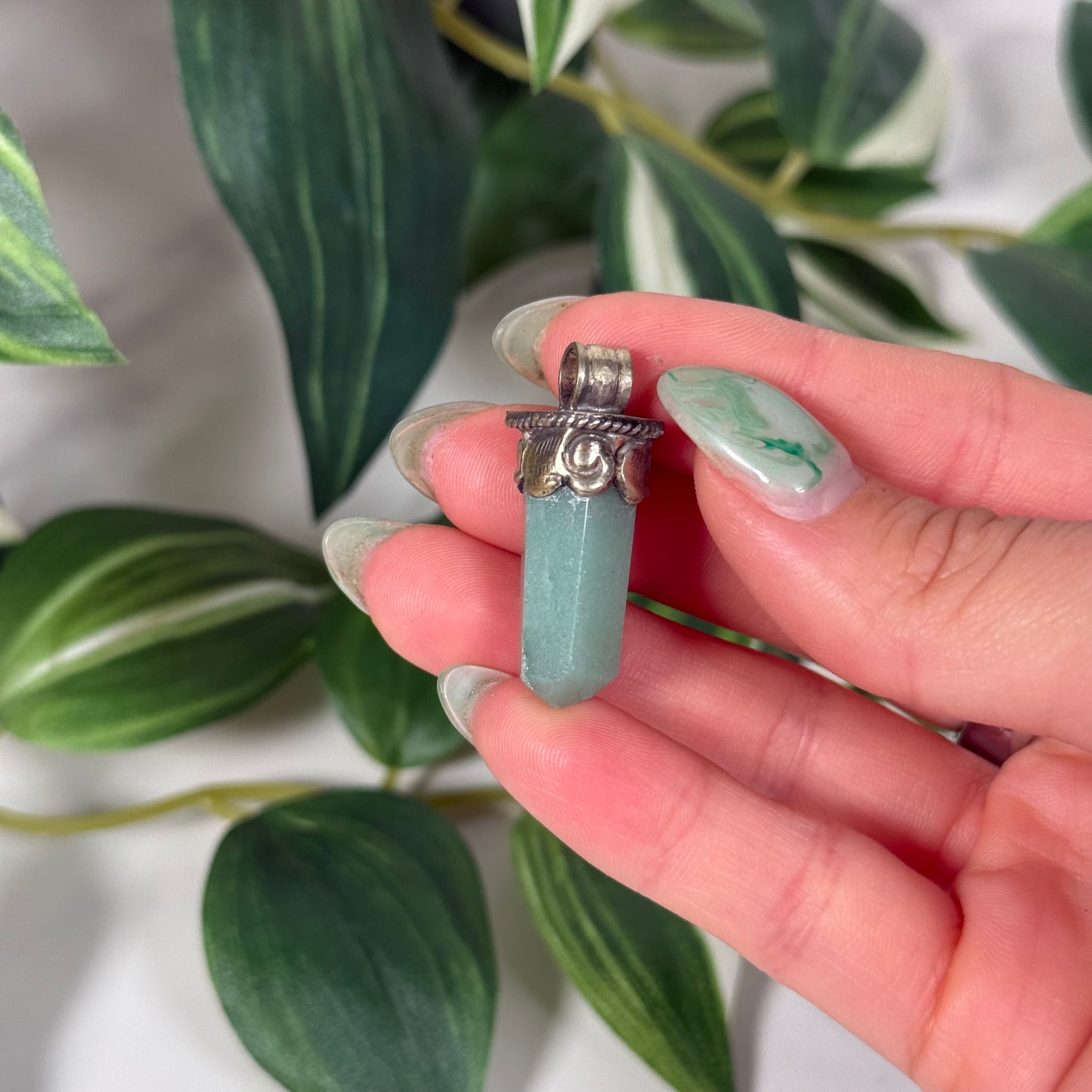Green aventurine point pendant