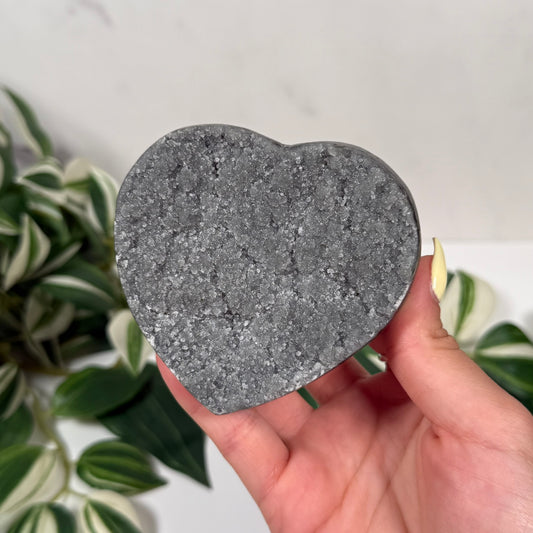 Gray amethyst heart 43