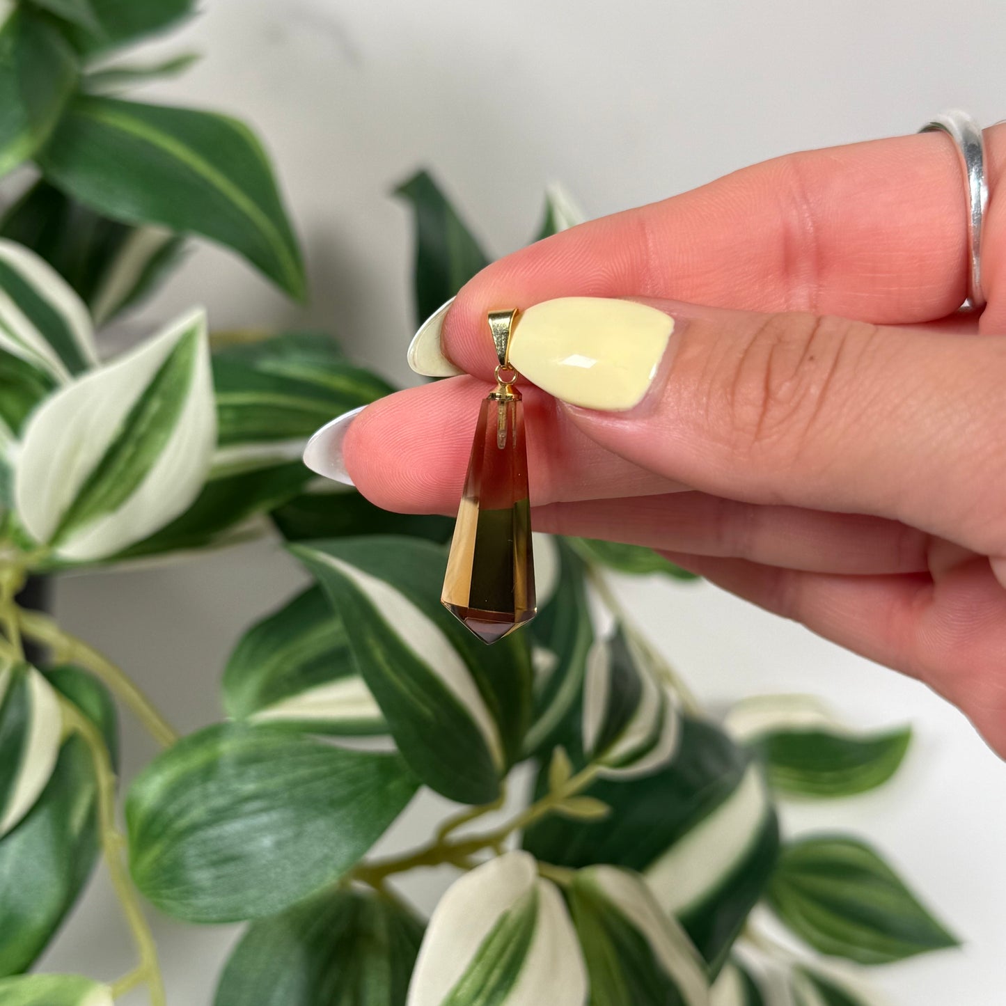 Gold plated honey citrine pendant