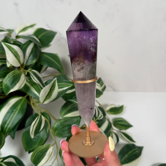 Amethyst vogel on stand B