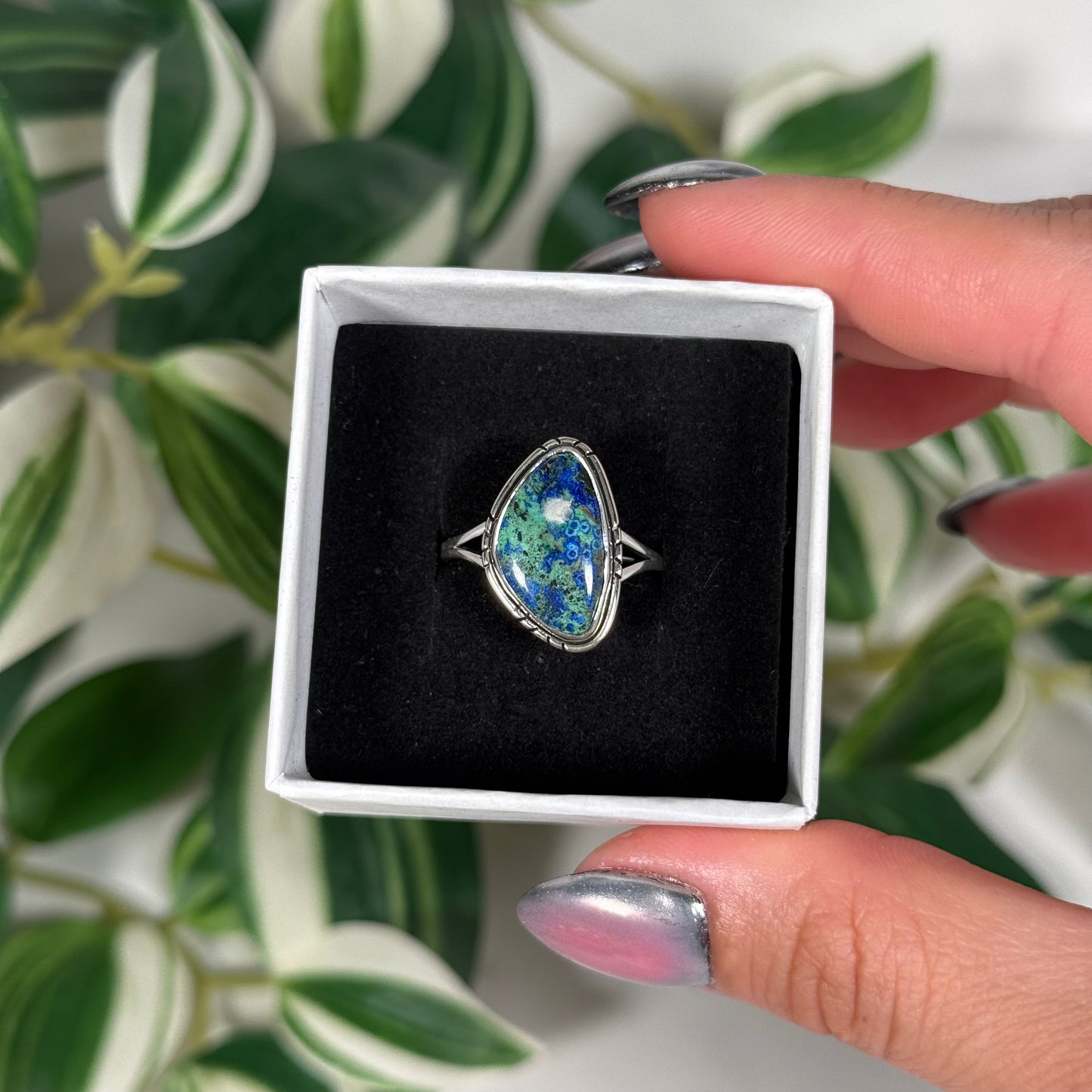 Size 10 azurite with malachite ring