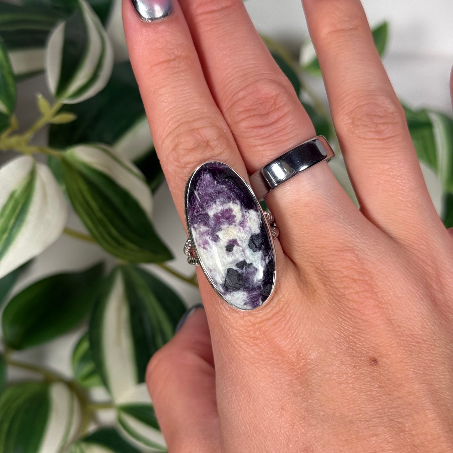 Size 11 kammererite ring