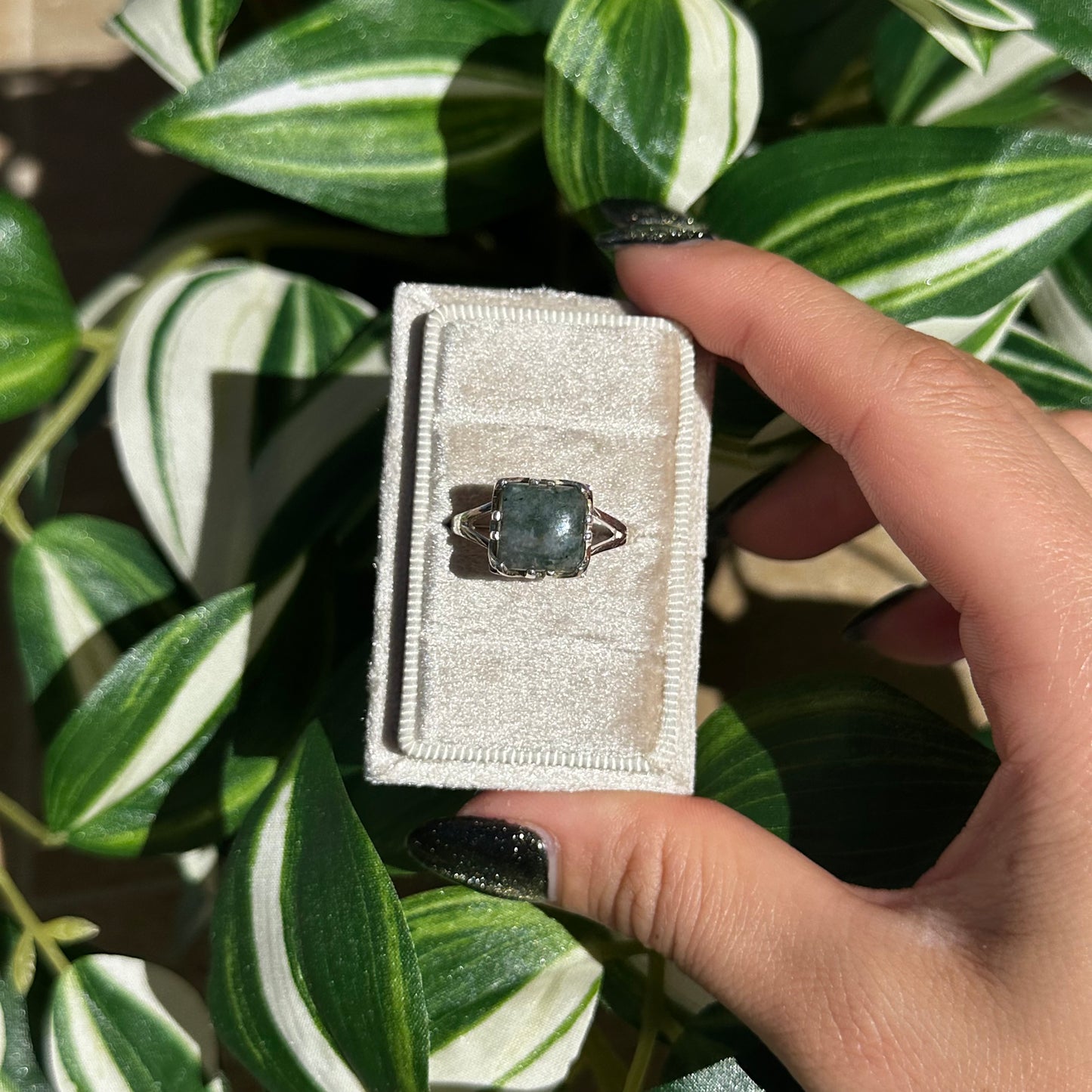 Size 10 moss agate ring