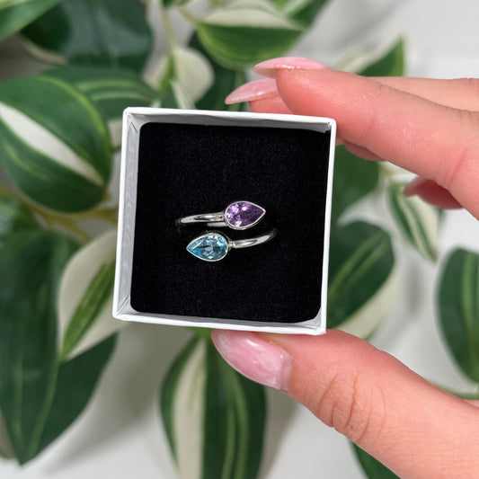 Amethyst/blue topaz ring (size 8, 9)