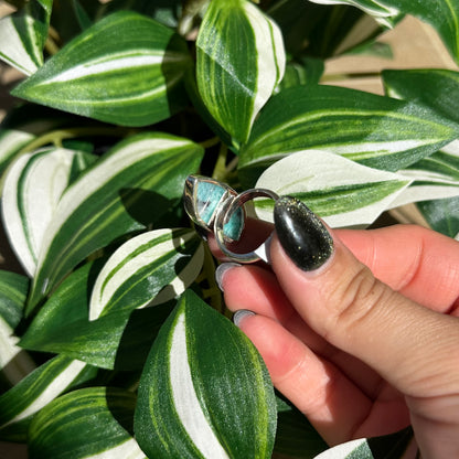 Adjustable amazonite ring