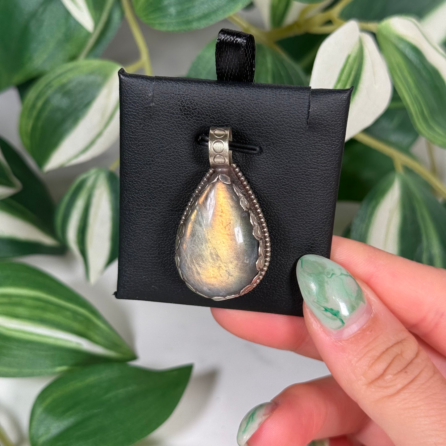 Labradorite teardrop pendant