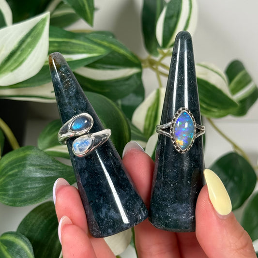 Moss agate ring holder