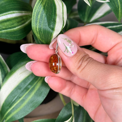 Amber pendant