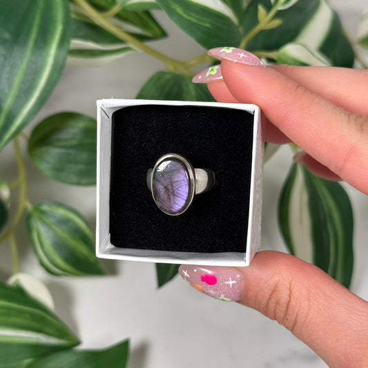 Size 5.5 purple labradorite ring