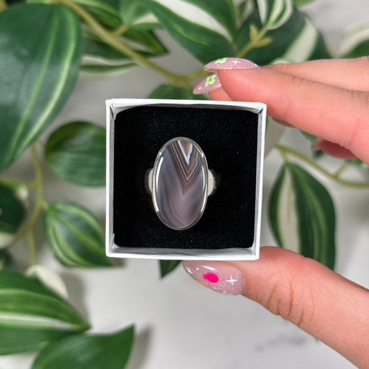 Size 7.5 gray Botswana agate ring