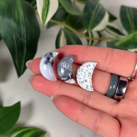 HQ dendritic opal mini moon