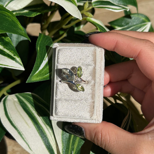 Size 7 green amethyst and peridot ring