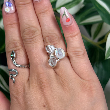 Herkimer diamond/rainbow moonstone ring (size 7&8)