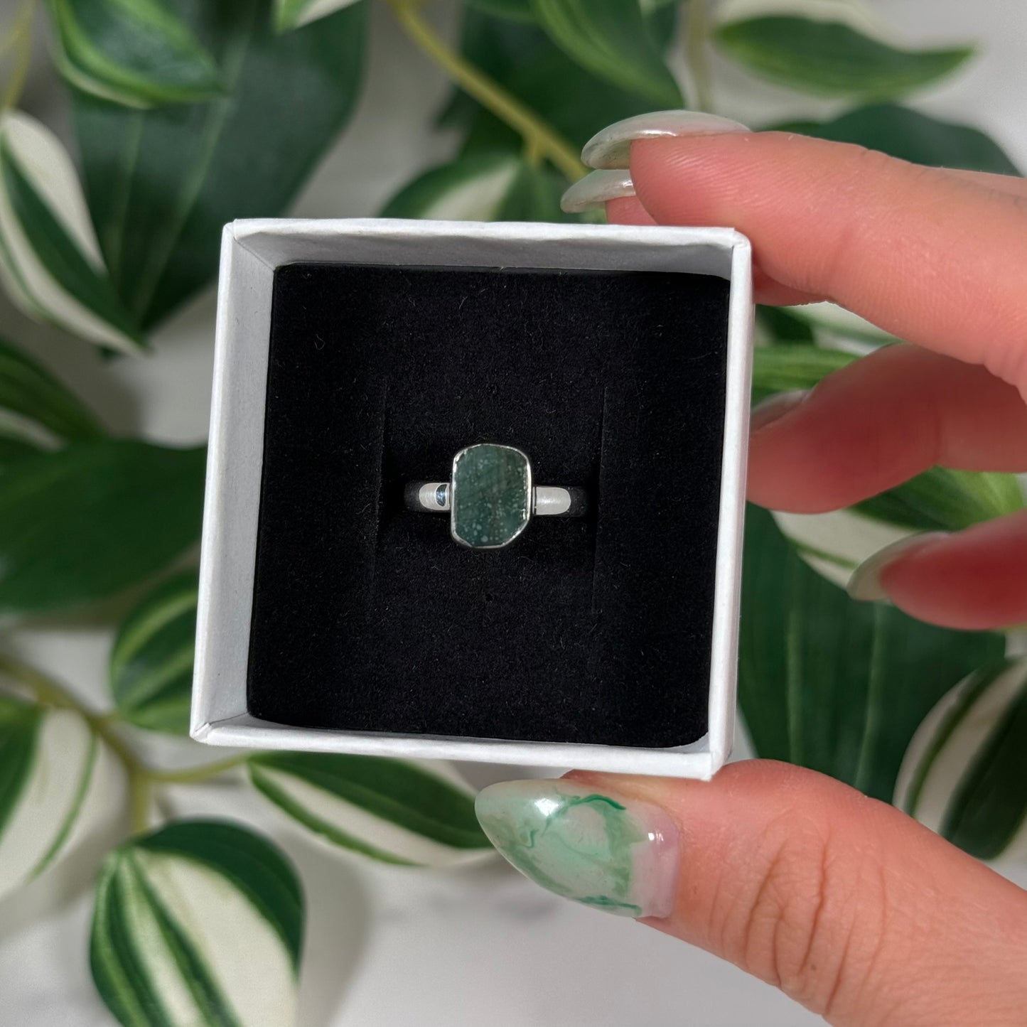 Size 7 emerald ring
