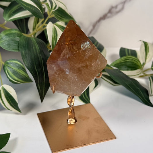 Citrine freeform on stand 258