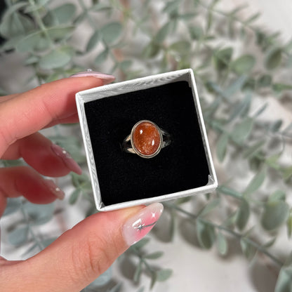 Size 5 sunstone ring