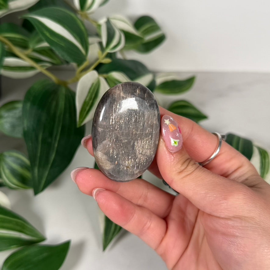 Sunstone/moonstone palmstone 74