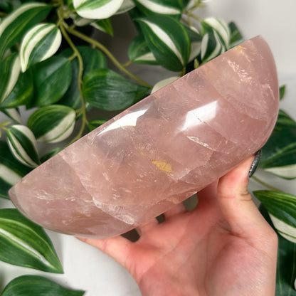 Rose quartz bowl 93