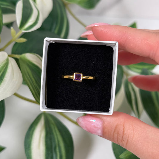 Size 10 gold plated square amethyst ring