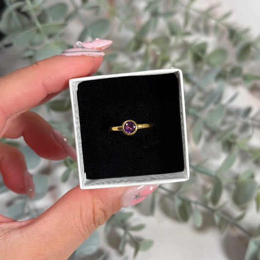 Gold plated size 6 amethyst ring