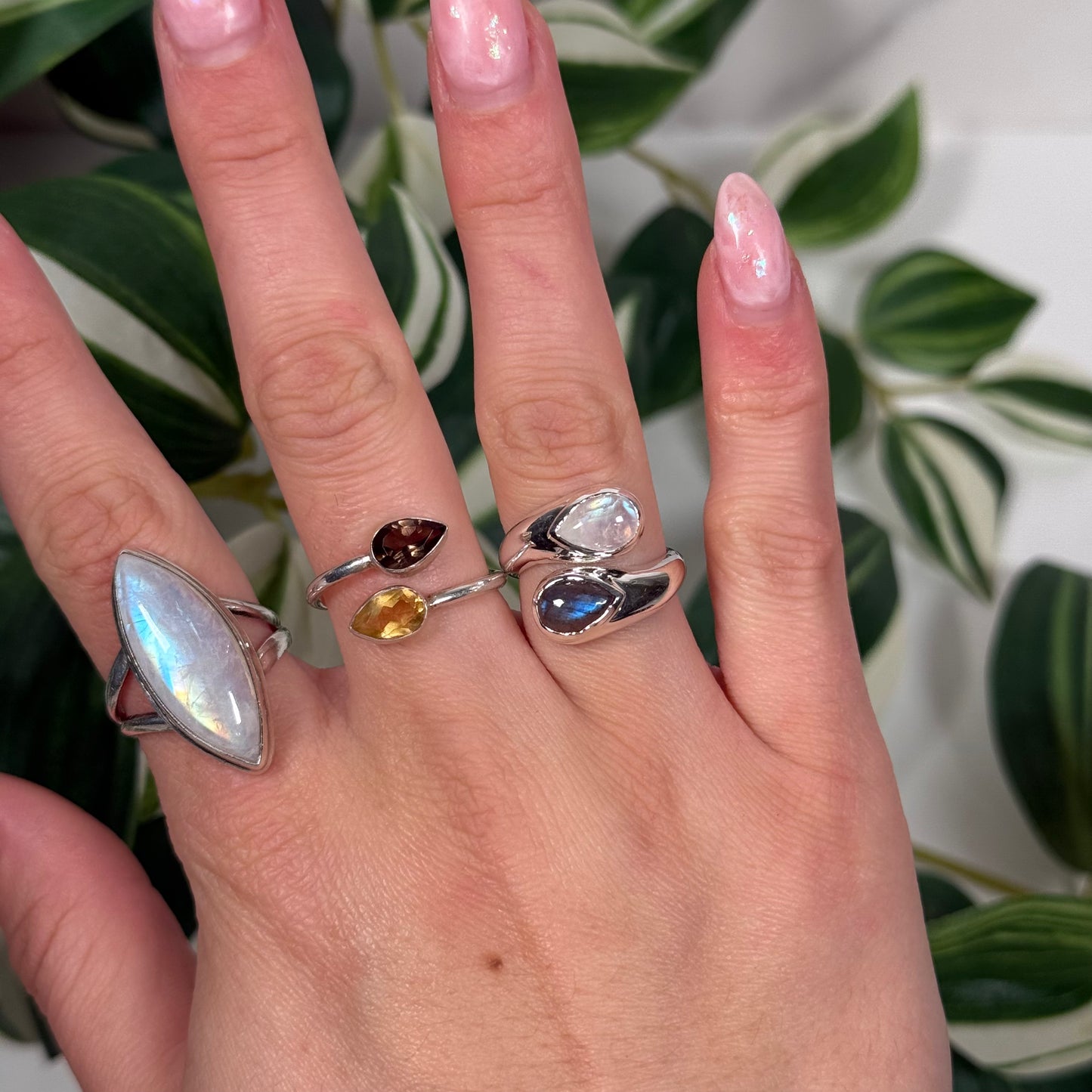 Gold plated labradorite/rainbow moonstone ring (sizes 6, 7)