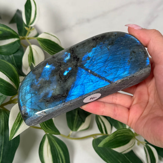 Labradorite freeform 46